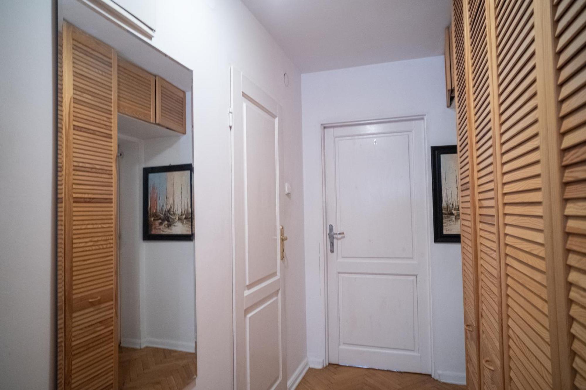 Apartrooms Near Old Town In Warsaw Dnf Done Invoice エクステリア 写真